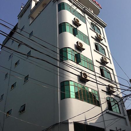 Hotel Tokyo 1 빈 외부 사진